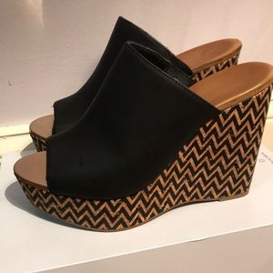 Aldo wedges